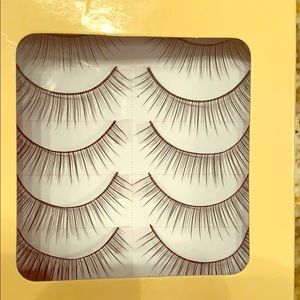 Eyelash ( not include GLUE)